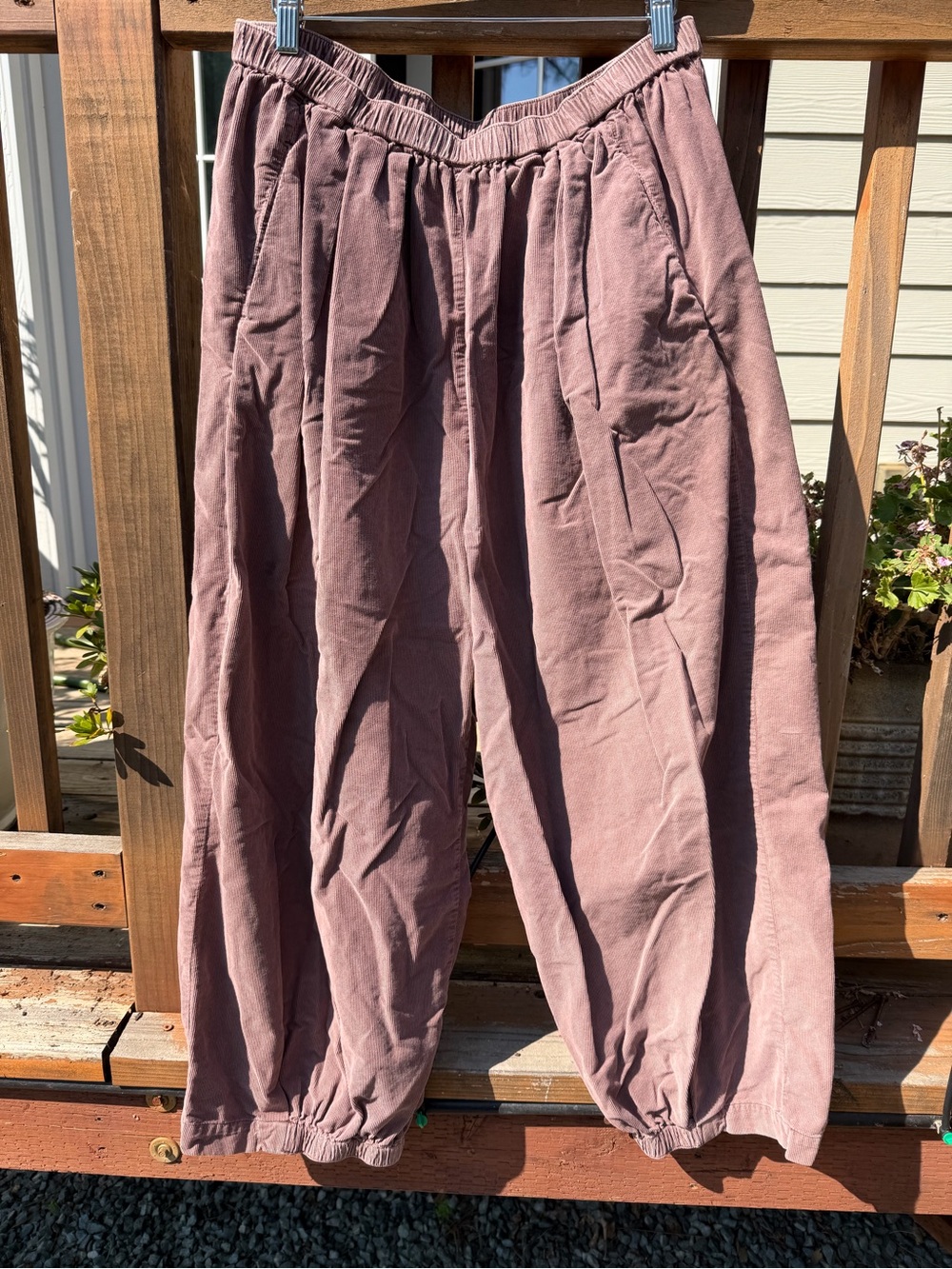 Free People Men's Elastic-Waist Joggers in Dusty Mauve